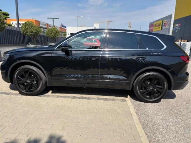 volkswagen-touareg-30-v6-tdi-elegance-4motion-tiptronic-170kw231hp-a8-big-1