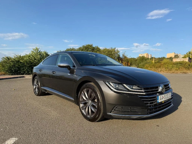 volkswagen-arteon-20-tdi-scr-bmt-elegance-dsg-110kw150hp-a7-big-1