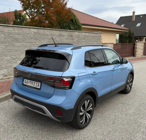 volkswagen-t-cross-10-tsi-limited-dsg-85kw115hp-a7-big-3