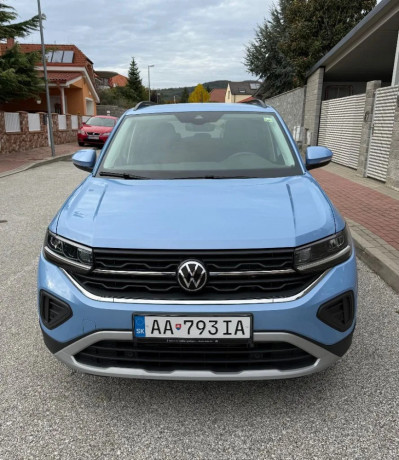 volkswagen-t-cross-10-tsi-limited-dsg-85kw115hp-a7-big-0