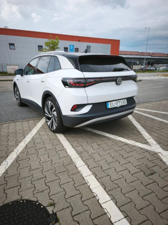 volkswagen-id4-max-big-2