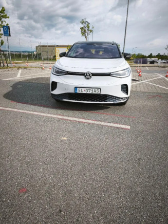 volkswagen-id4-max-big-1