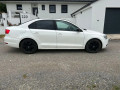 volkswagen-jetta-16-tdi-comfortline-77kw105hp-m5-small-1