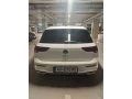 volkswagen-golf-gte-small-2