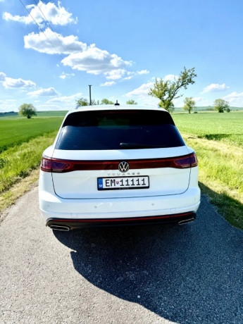 volkswagen-touareg-30-v6-tdi-4motion-tiptronic-170kw231hp-a8-cena-bez-dph-big-1