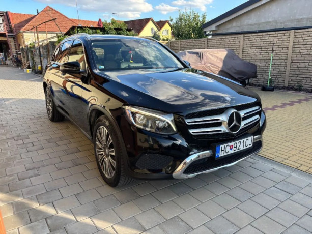 mercedes-benz-glc-250cdi-big-0