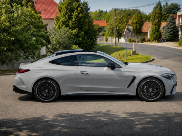 mercedes-benz-cle-53-amg-4-matic-big-0