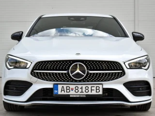 mercedes-benz-cla-kupe-amg-180-at