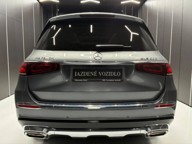 mercedes-benz-gls-mercedes-maybach-600-mhev-4matic-at-big-3