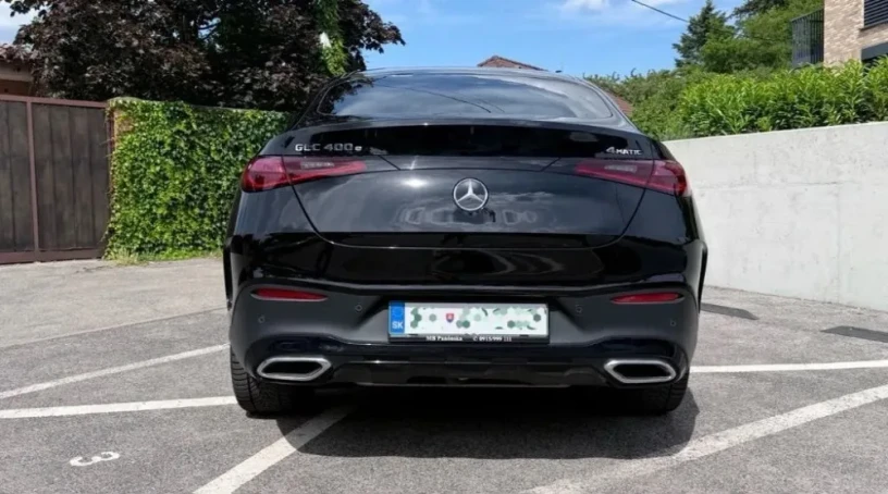 mercedes-benz-glc-kupe-mercedes-benz-glc-400-e-4matic-coupe-amg-line-big-1