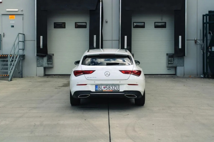 mercedes-benz-cla-180-shootingbrake-big-2