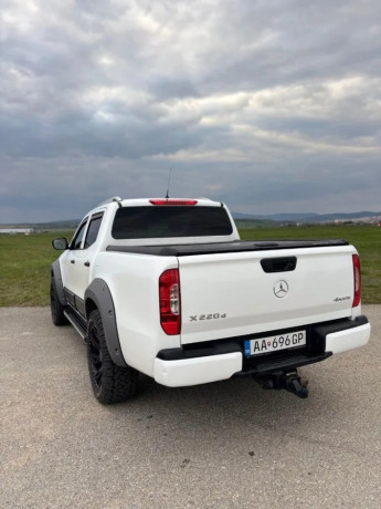 mercedes-benz-x-mercedes-benz-big-1