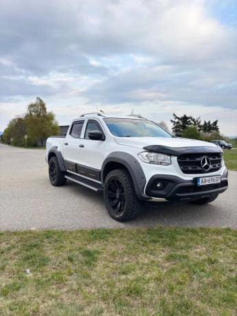 mercedes-benz-x-mercedes-benz-big-2