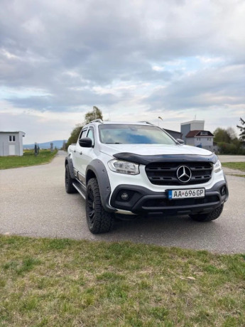 mercedes-benz-x-mercedes-benz-big-3