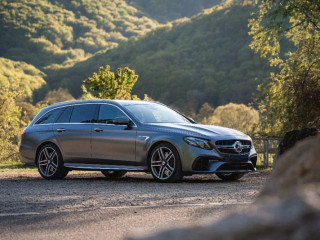 mercedes-benz-e-trieda-kombi-mercedes-benz-amg-e-63-s-4matic-at-450kw612hp-a9