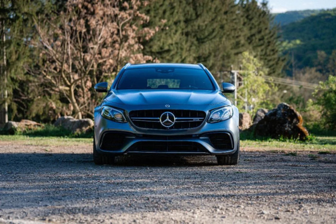 mercedes-benz-e-trieda-kombi-mercedes-benz-amg-e-63-s-4matic-at-450kw612hp-a9-big-1