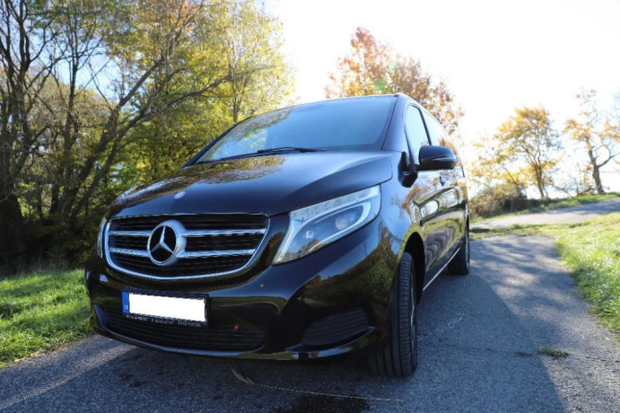 mercedes-benz-v-trieda-v220-d-extralang-4matic-sk-big-3