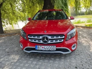 mercedes-benz-gla-180-entry-at-90kw122hp-a7