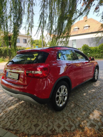 mercedes-benz-gla-180-entry-at-90kw122hp-a7-big-2