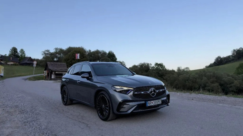 mercedes-benz-glc-suv-300mhev-4matic-at-190kw-bezkonkurencna-vybava-natacacia-zad-naprava-big-1