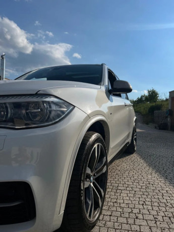 bmw-x5-m50-d-po-velkom-servise-big-2