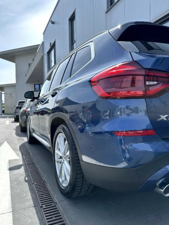 bmw-x3-xdrive20i-xline-at-135kw184hp-a8-big-3