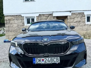 bmw-rad-5-520d-mhev-xdrive-at-145kw197hp-a8