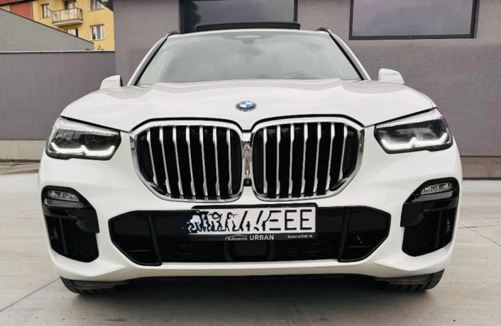 bmw-x5-xdrive30d-at-195kw265hp-a8-big-0