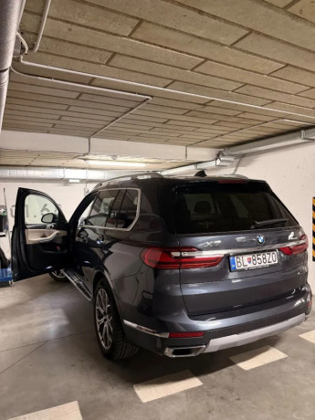 bmw-x7-xdrive-30d-at-195kw265hp-a8-big-1