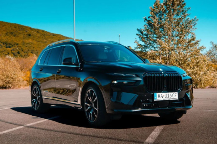 bmw-x7-xdrive40d-g07-259-kw-zaruka-bmw-predplateny-servis-big-1