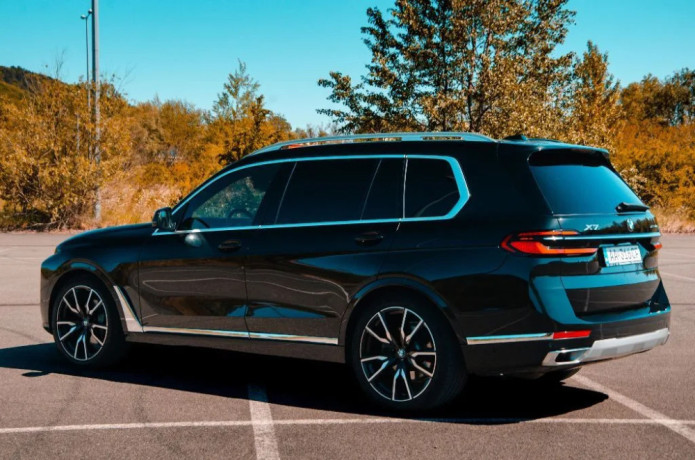 bmw-x7-xdrive40d-g07-259-kw-zaruka-bmw-predplateny-servis-big-2