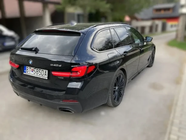 bmw-rad-5-touring-540d-mhev-xdrive-at-250kw340hp-a8-big-2