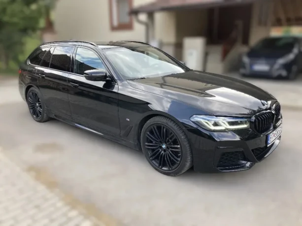 bmw-rad-5-touring-540d-mhev-xdrive-at-250kw340hp-a8-big-3