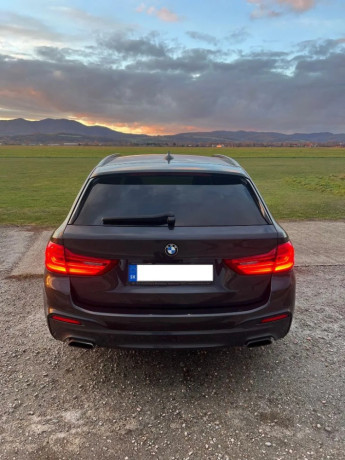 bmw-rad-5-touring-530d-xdrive-at-195kw265hp-a8-big-3