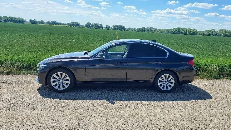 bmw-rad-3-320d-xdrive-luxury-line-at-140kw190hp-a8-big-0