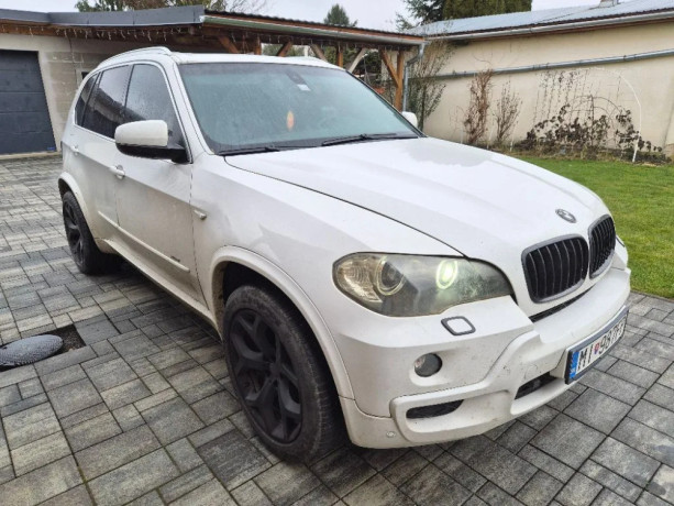 bmw-x5-xdrive30d-173kw235hp-a6-big-0