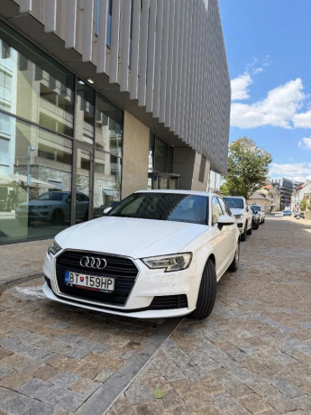 audi-a3-sportback-35-15-tfsi-cod-basis-s-tronic-110kw150hp-a7-big-0