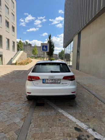 audi-a3-sportback-35-15-tfsi-cod-basis-s-tronic-110kw150hp-a7-big-3