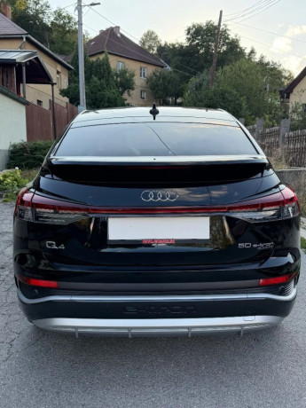 audi-q4-e-tron-sportback-50-82-kwh-quattro-220kw299hp-a1-big-3