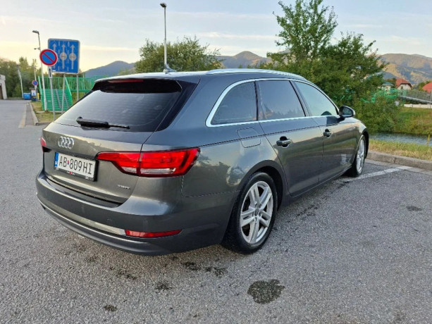 audi-a4-avant-quattro-s-line-big-1