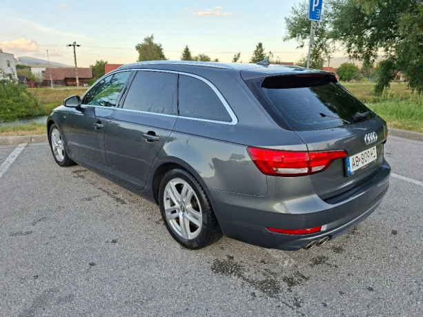 audi-a4-avant-quattro-s-line-big-0