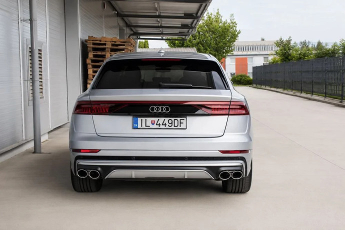audi-sq8-audi-sq8-big-3