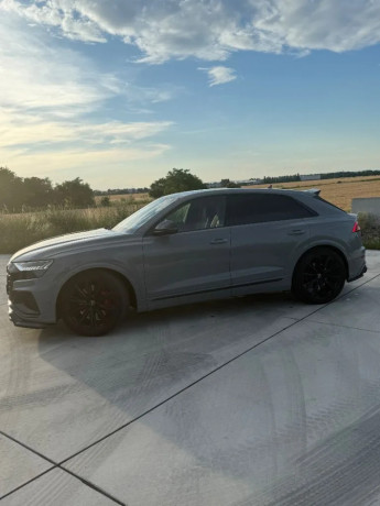 audi-sq8-2022-big-1