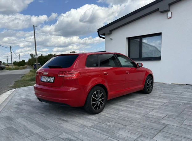 audi-a3-sportback-a3-14-tfsi-attraction-premium-92kw125hp-m6-big-2
