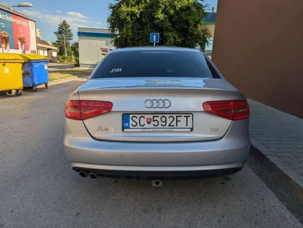 audi-a4-predam-audi-a4-b8-facelift-2015-20-tdi-110-kw-firemne-pravidelne-servisovane-big-3