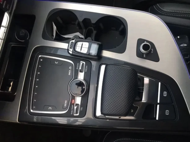 audi-q7-30-tdi-272k-quattro-tiptronic-8-st-200kw272hp-a8-big-0