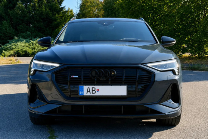 audi-e-tron-e-tron-55-quattro-s-line-300kw408hp-a1-big-1