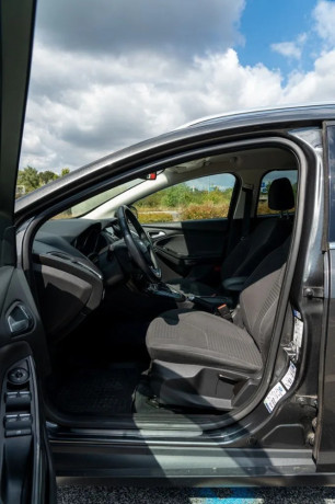 ford-focus-kombi-focus-kombi-15-tdci-duratorq-120k-titanium-x-at-88kw120hp-a6-big-3