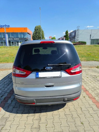 ford-galaxy-22-titanium-big-1