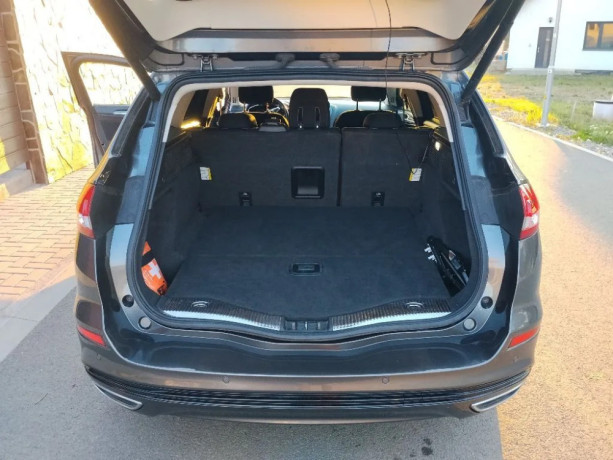 ford-mondeo-combi-mondeo-kombi-20-tdci-180k-duratorq-titanium-at-132kw180hp-a6-big-3